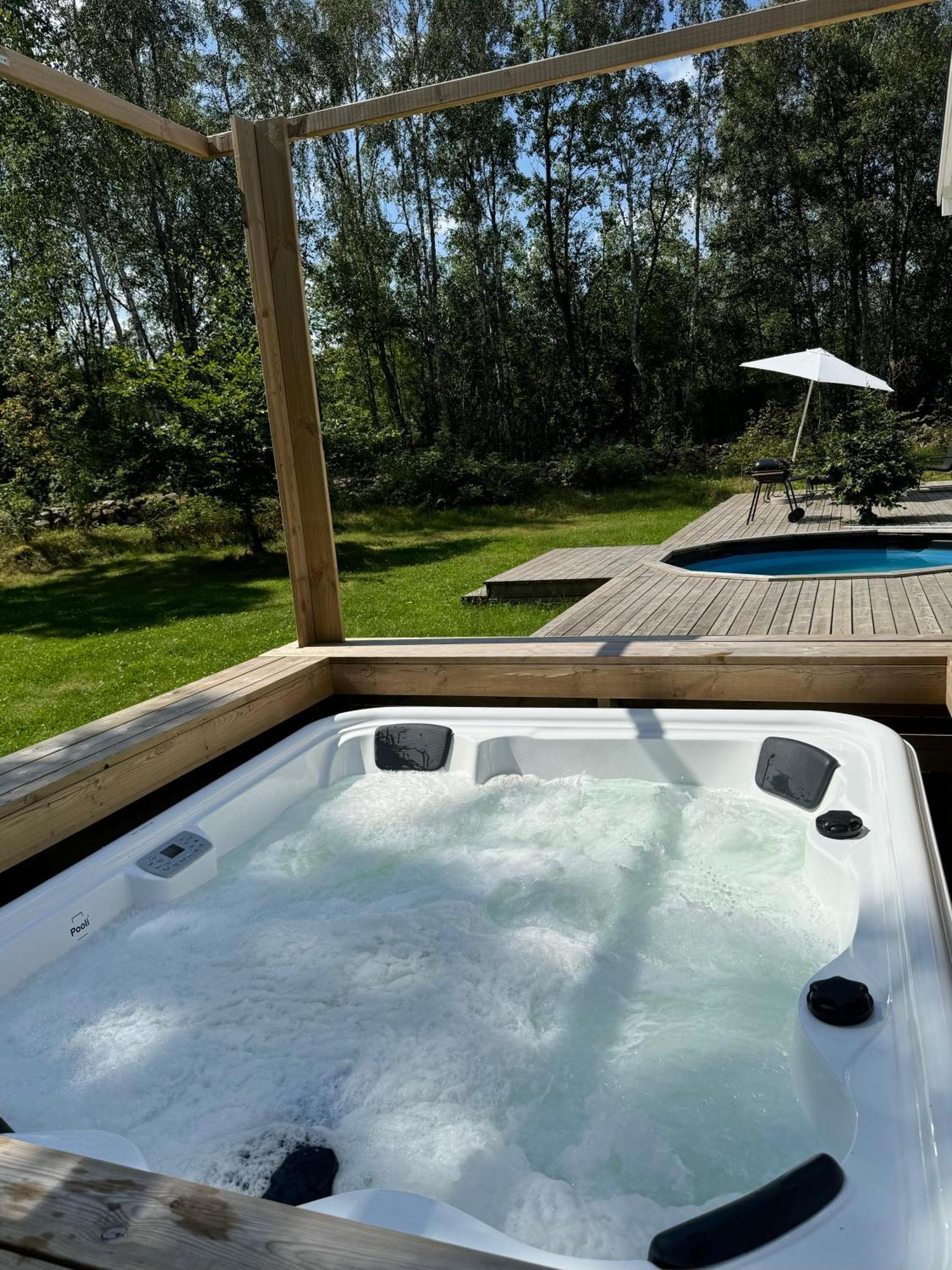 Cabin In The Forest With Spa Bath Vastra Torup Экстерьер фото